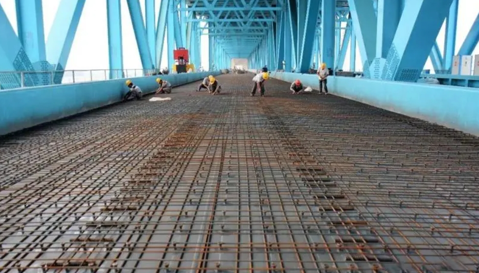 中铁八局一公司承建琴鹤大桥项目