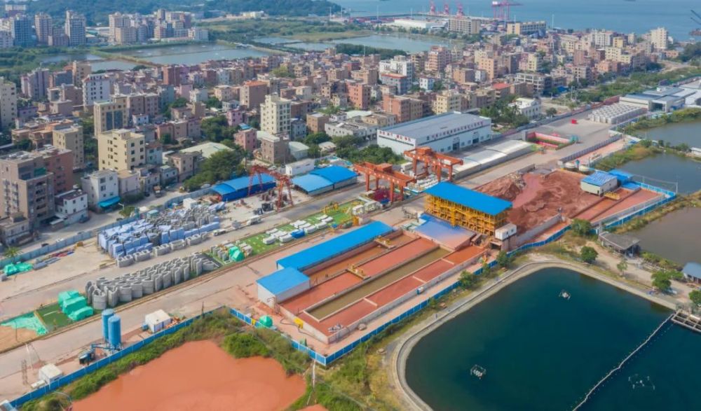 中铁八局一公司承建琴鹤大桥项目