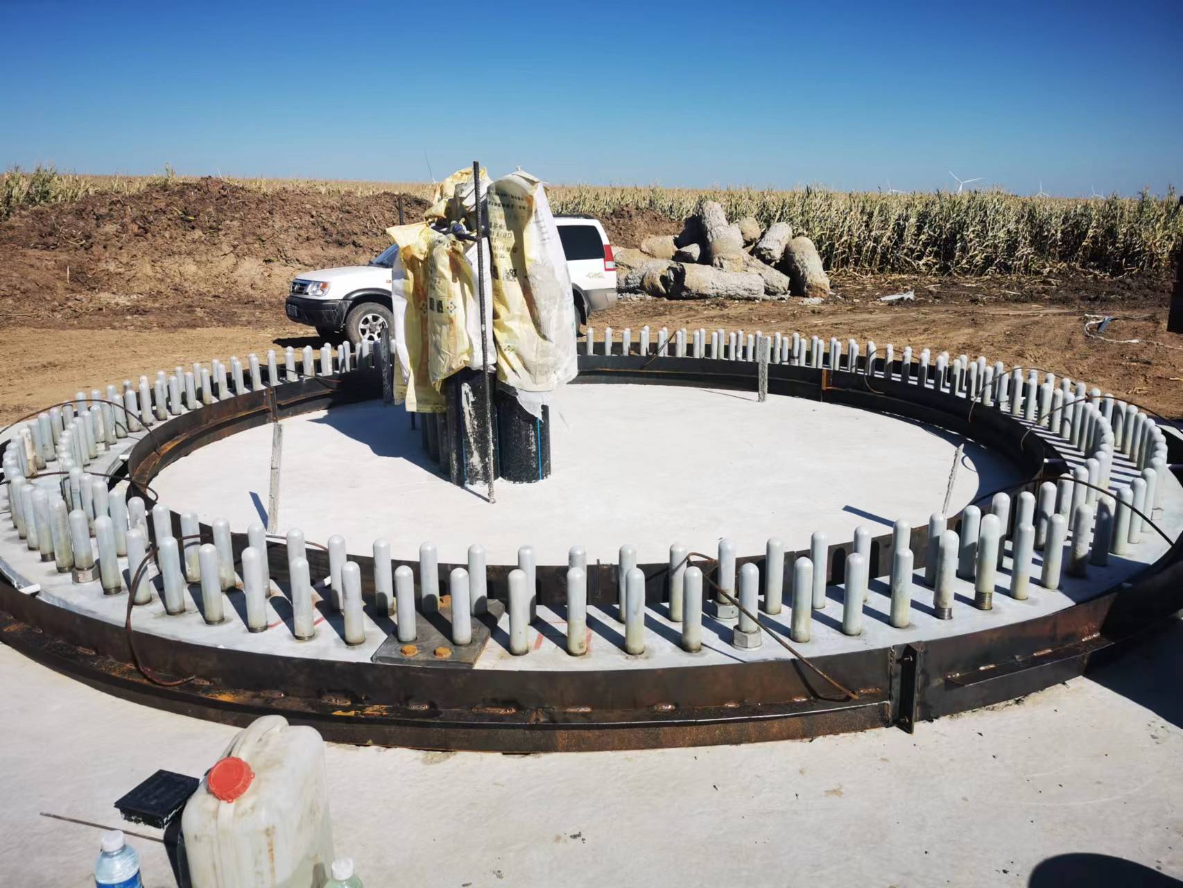 中铁八局一公司承建琴鹤大桥项目